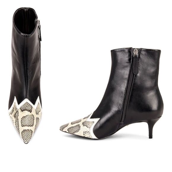 RAYE • Savvy Bootie in Black - Picture 3 of 12